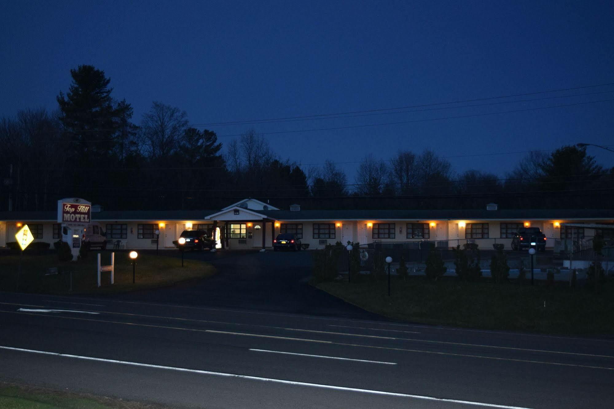 Top Hill Motel Saratoga Springs Exteriör bild